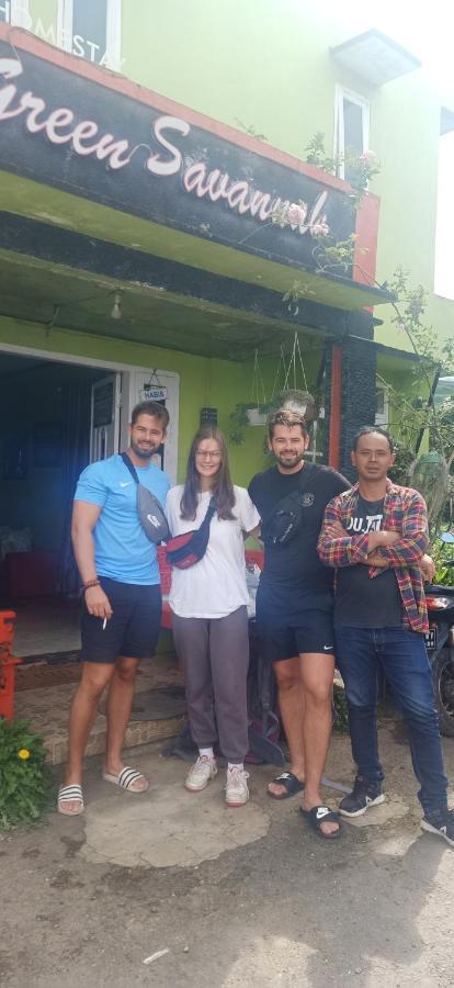 Green Savannah Homestay Syariah Diyeng Ngoại thất bức ảnh