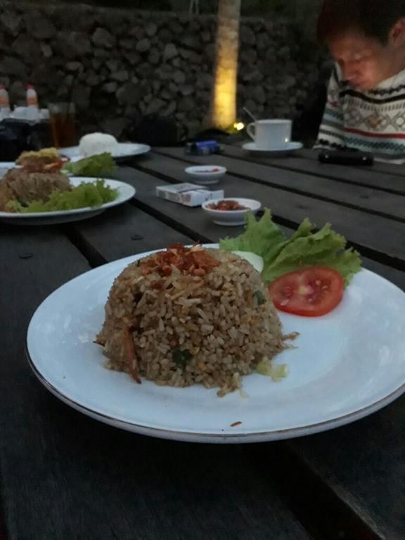 Green Savannah Homestay Syariah Diyeng Ngoại thất bức ảnh